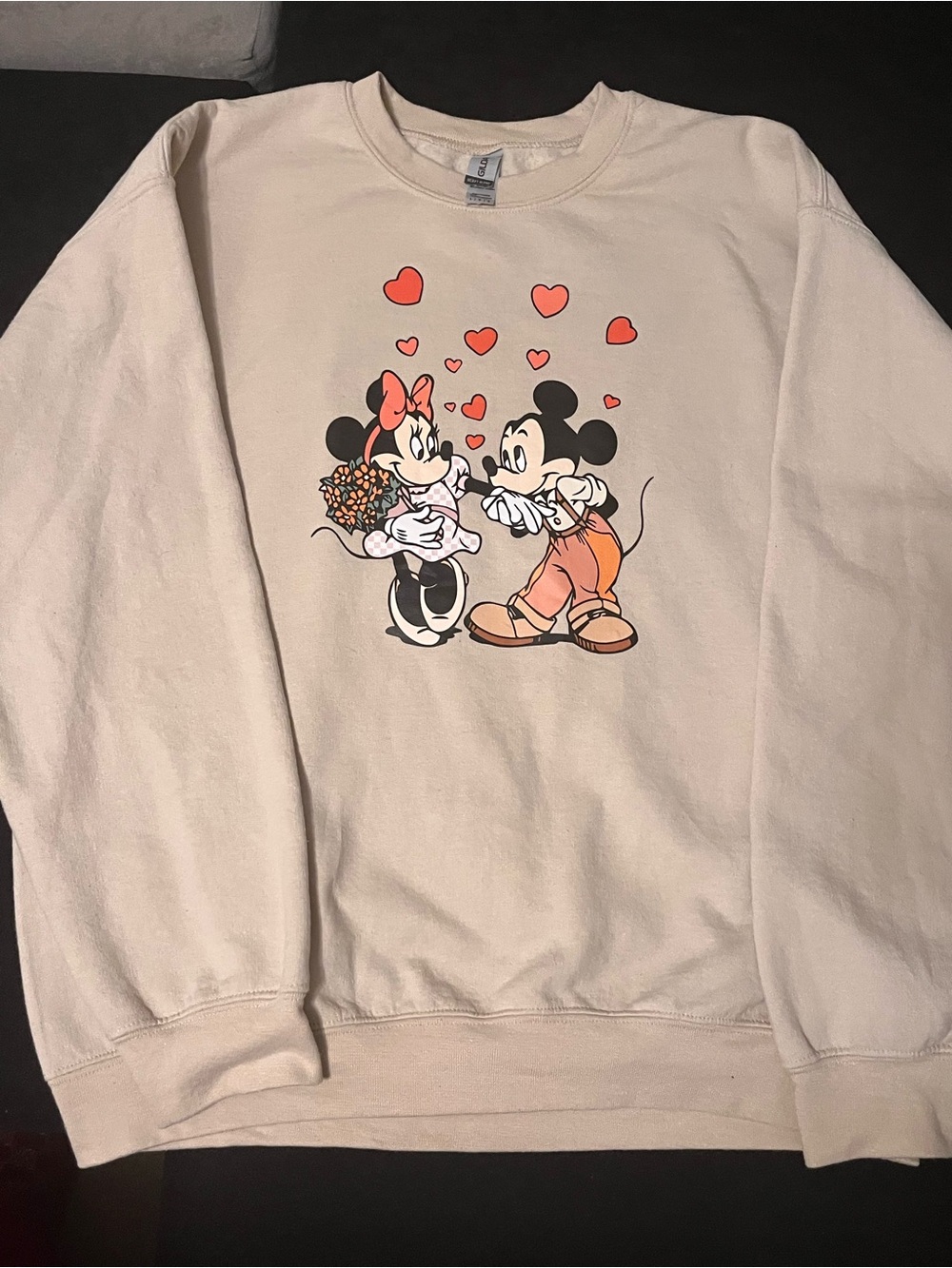 Gildan Cream Crewneck Sweatshirt with Mickey & Minnie Graphic